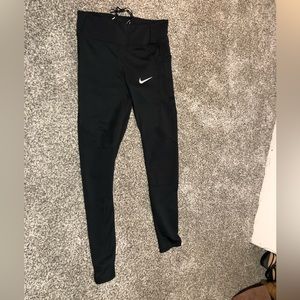 Never warn Nike runner leggings